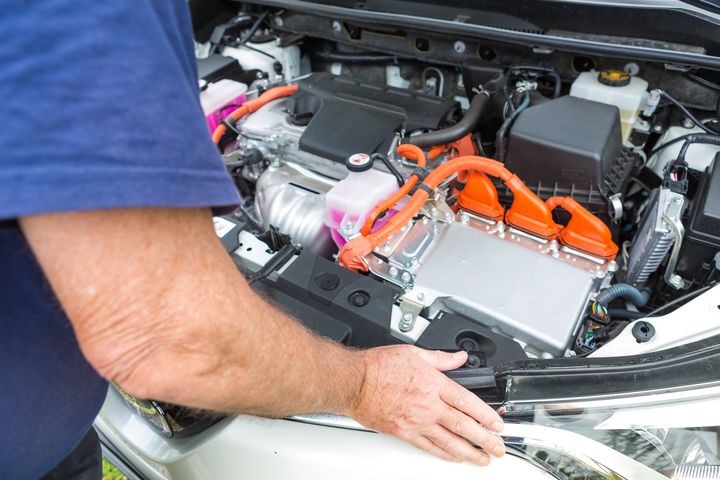 Hybrid Maintenance In Ventura, CA Hybrid Maintenance In Ventura, CA